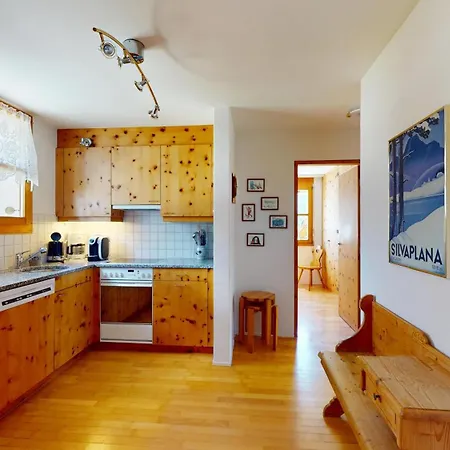 Flurina 43 *